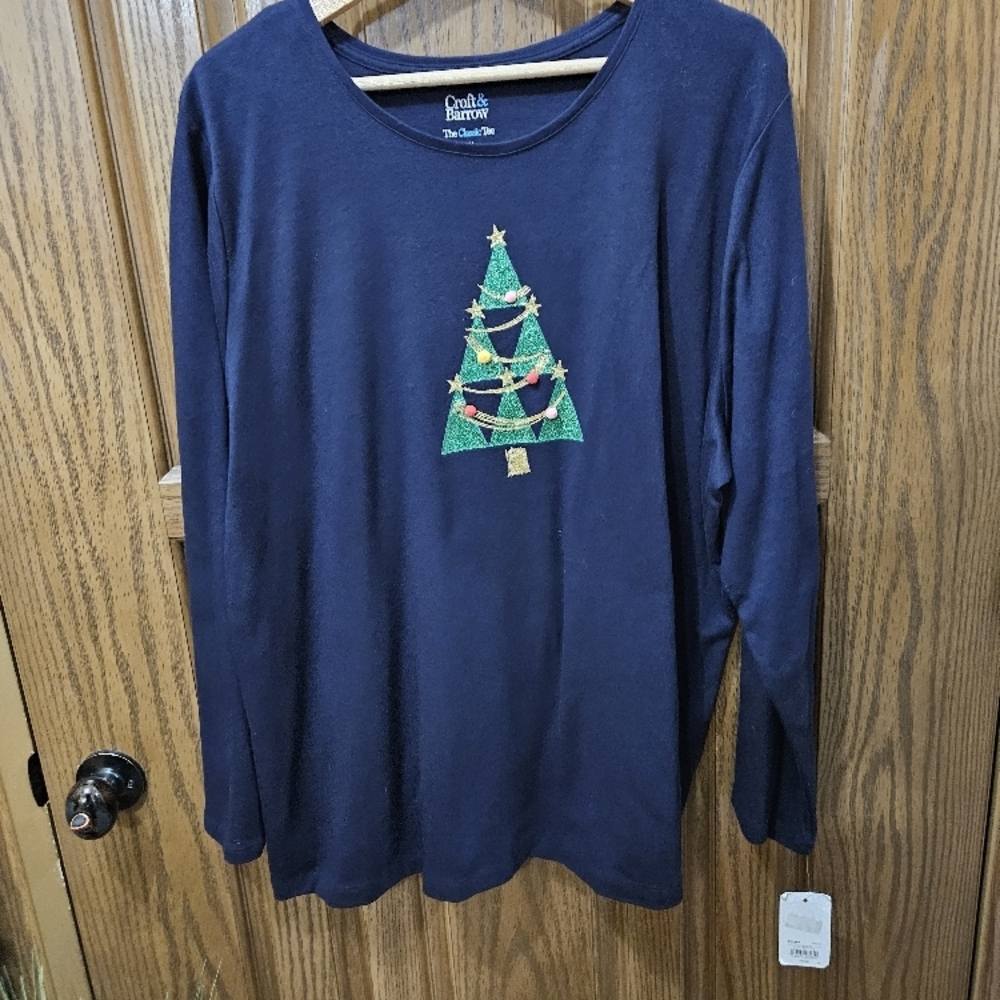 NEW Navy Christmas tee 2X Croft & Barrow